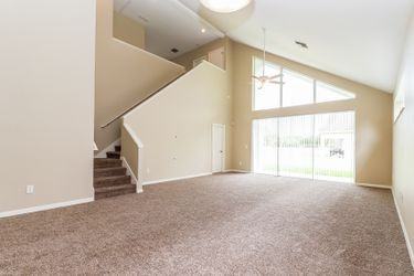 30718 Pumpkin Ridge Dr - Photo 3 of 23