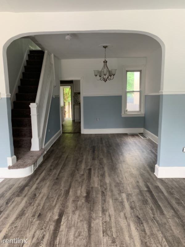 2815 Polk Ave - Photo 2 of 18