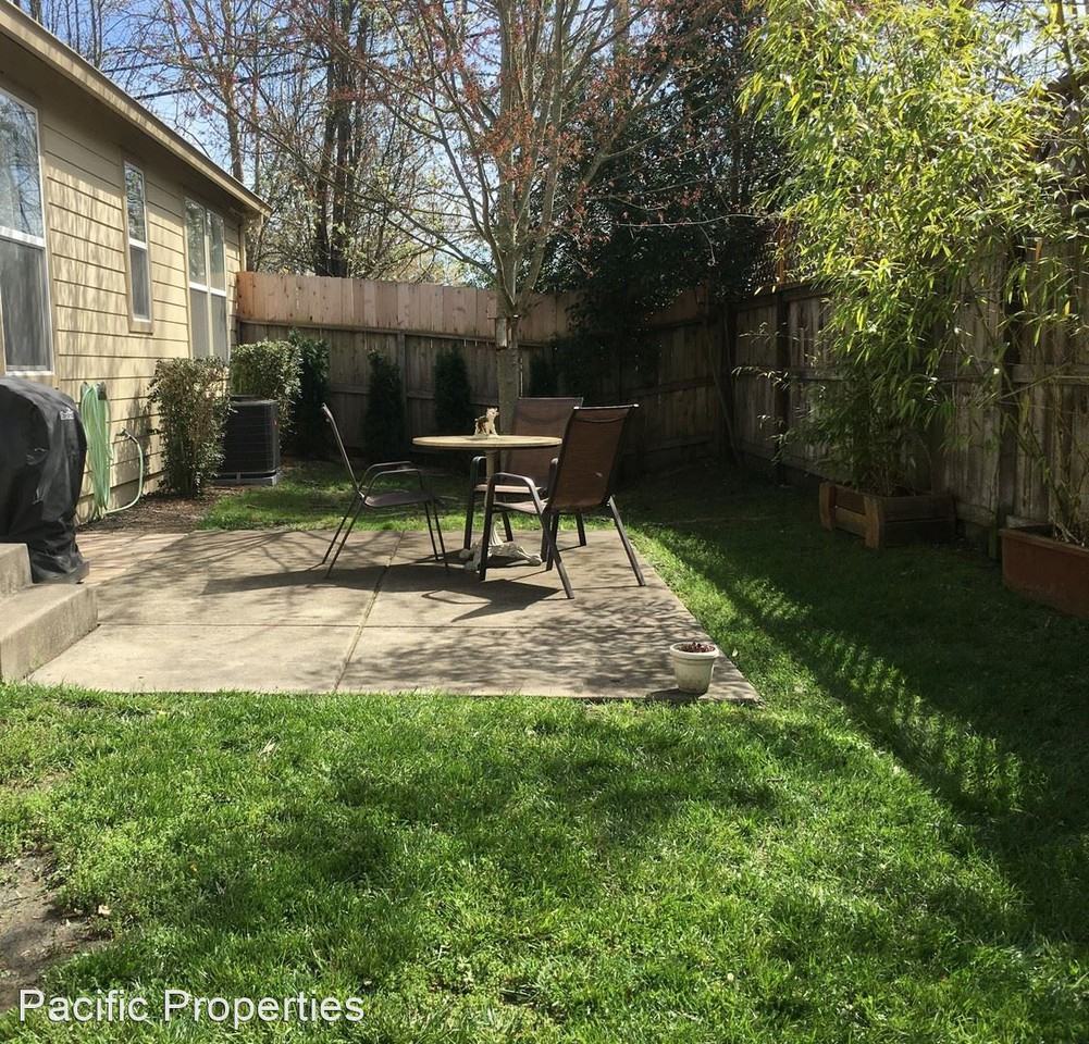 13 Dyquisto Way - Photo 2 of 16