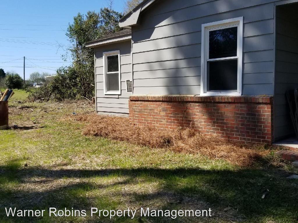 101 Bassett St - Photo 3 of 18