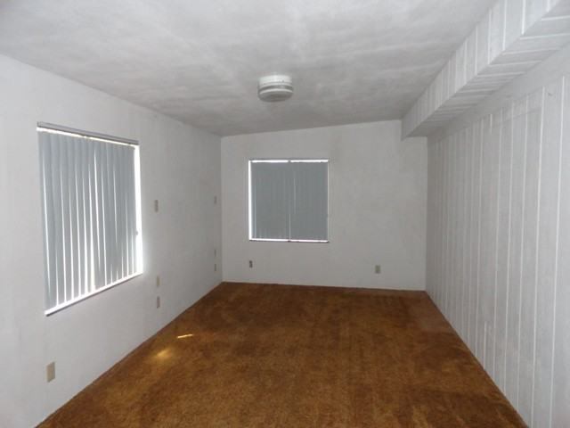 8723 Silver Creek Dr - Photo 2 of 6