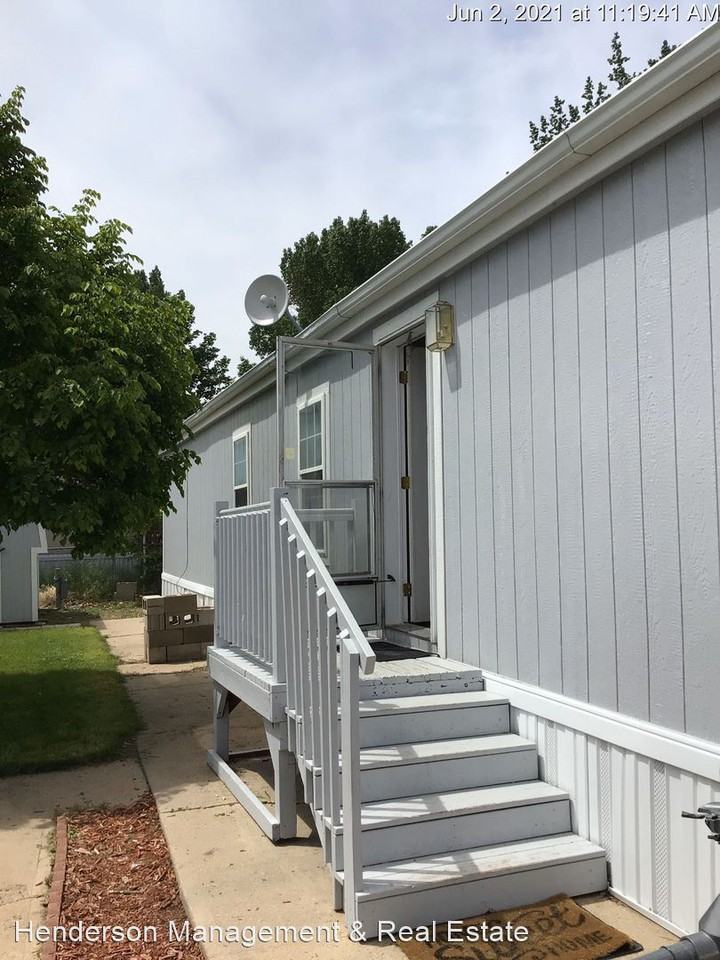 218 Grape St. - Photo 3 of 16