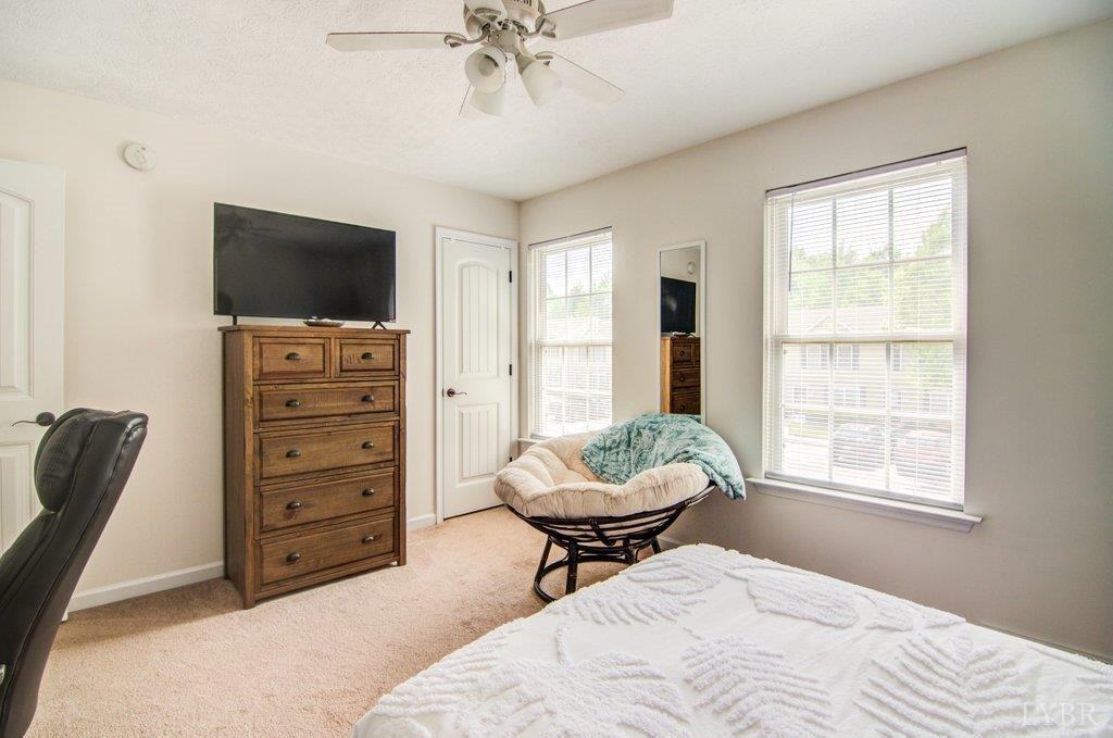 111 Old Tavern Cir #1 - Photo 6 of 8