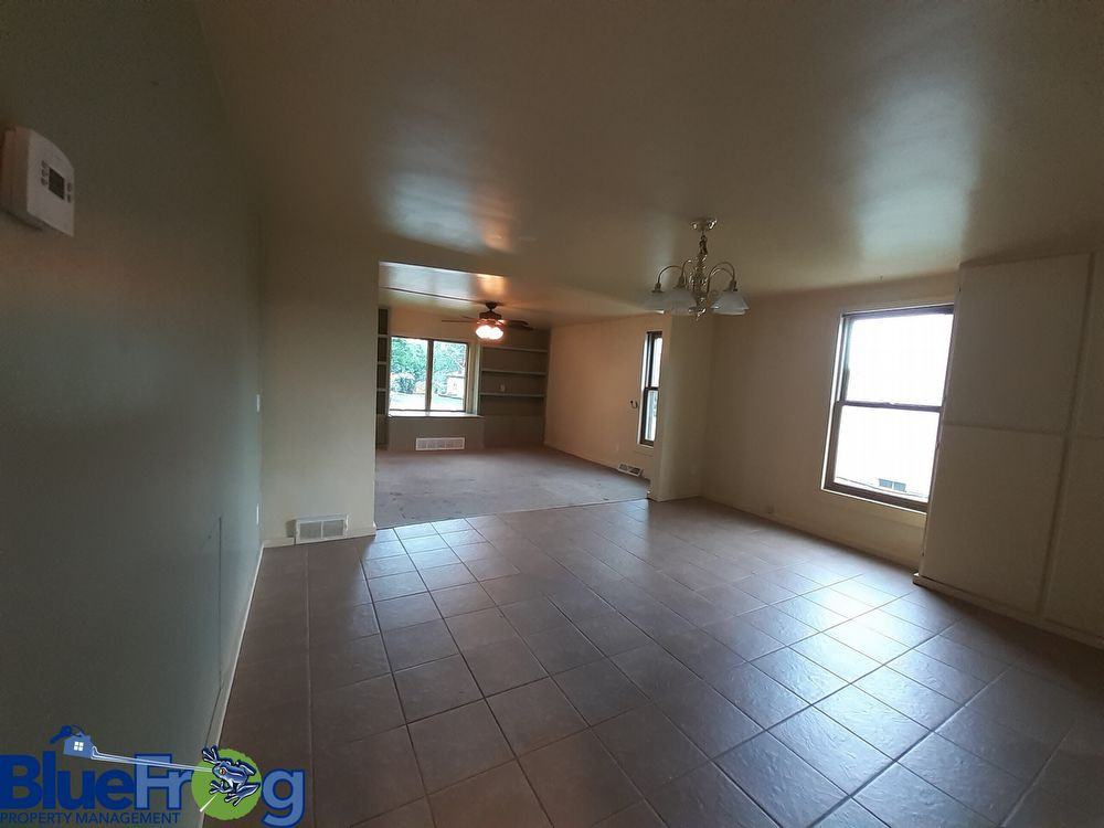 744 744 West Main Street - 744 - Photo 3 of 4