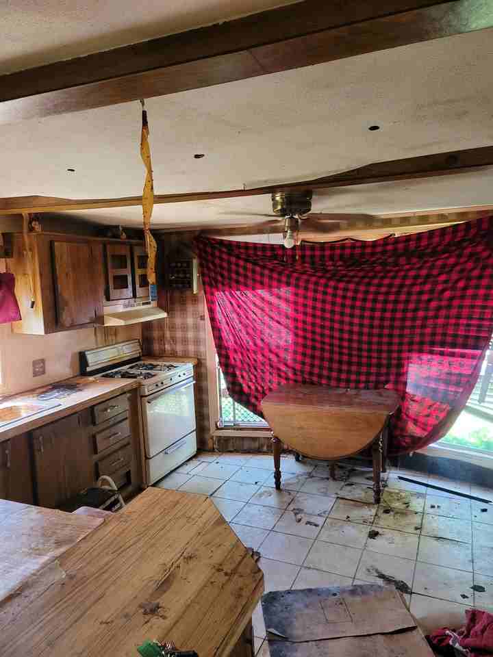 34 South Poplar Street - Photo 2 of 14