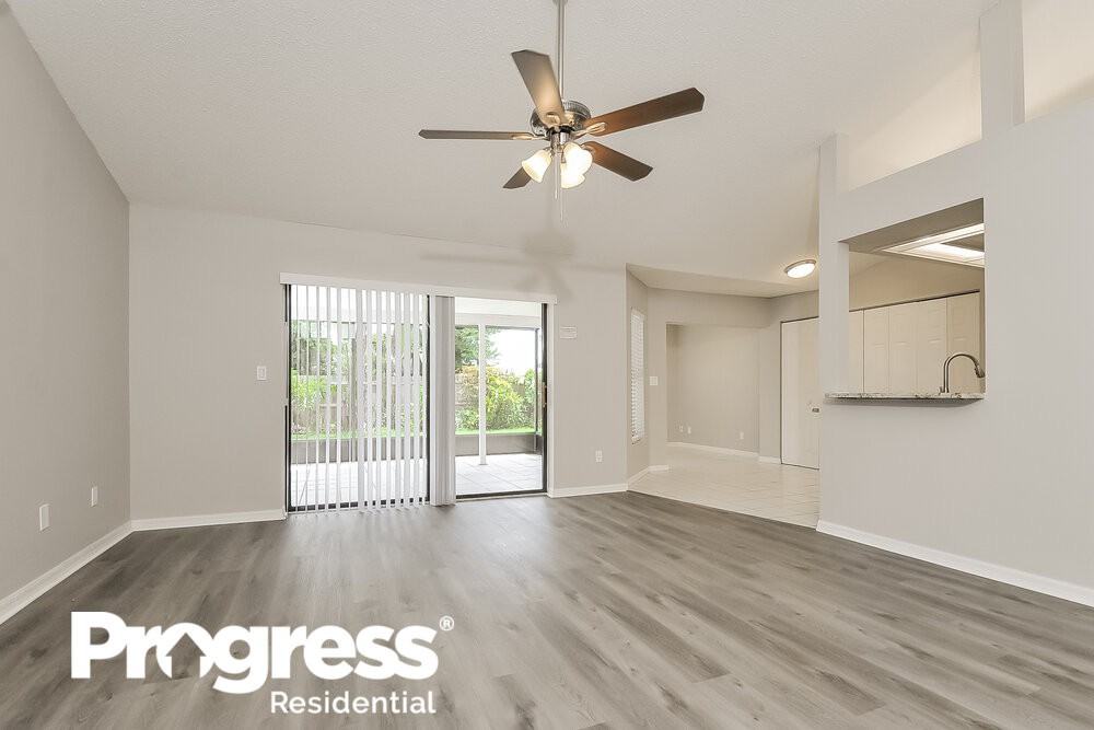 1916 Elk Spring Dr - Photo 3 of 16