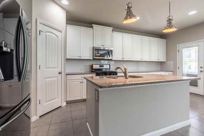 5649 Porano Cir - Photo 3 of 23