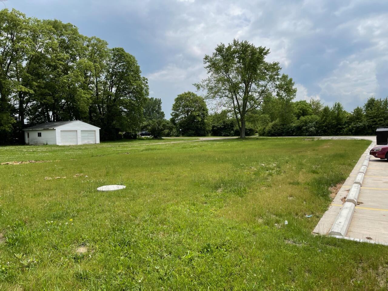 1206&1208 Recker Road, Piqua, OH 45356 Studio Apartment for 7,000