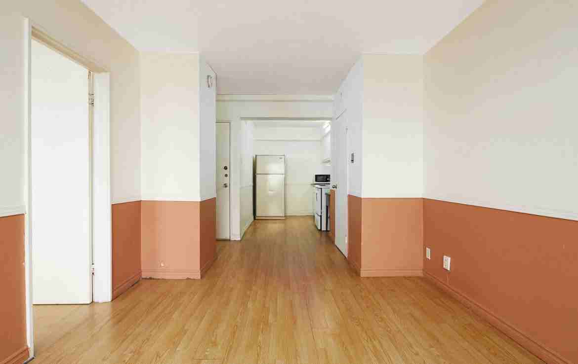 5735 St-Hubert - Photo 2 of 10