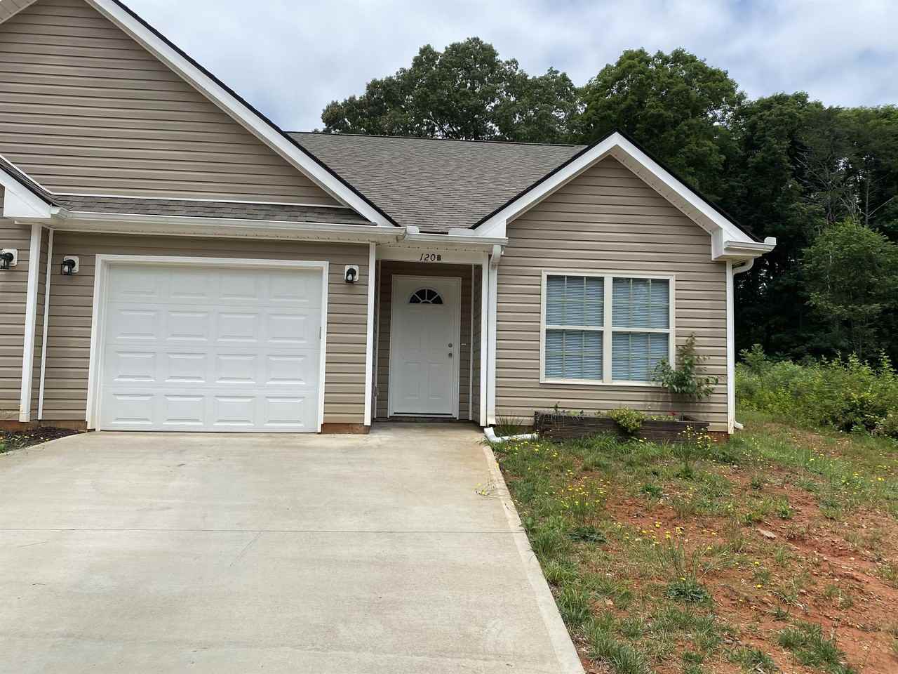 120 Dogwood Ln 1, Duncan, SC 29334 3 Bedroom Apartment for Rent