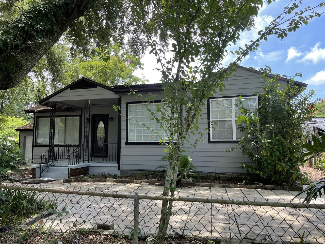 1022 Odessa Dr E #1 - Photo 2 of 29