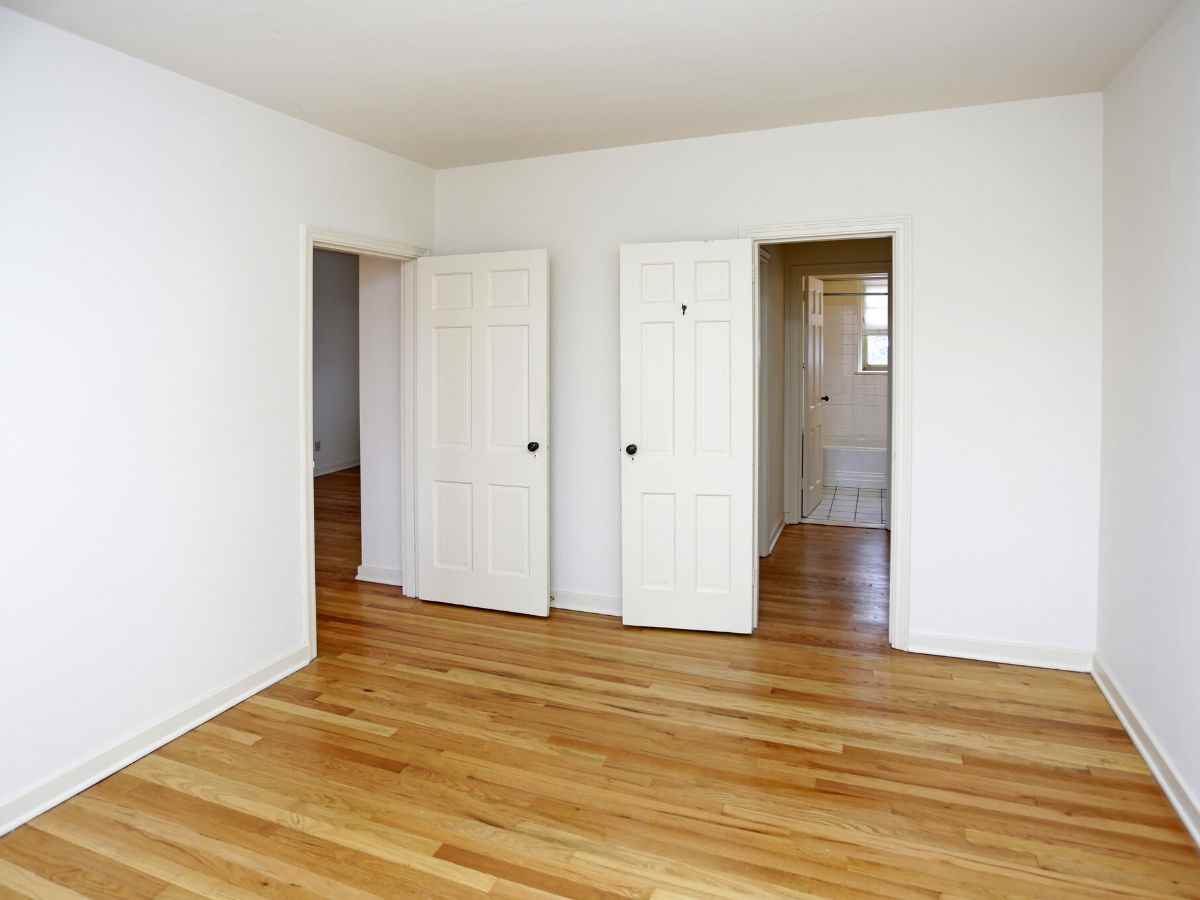 Highland Village Apartments - Photo 5 of 23