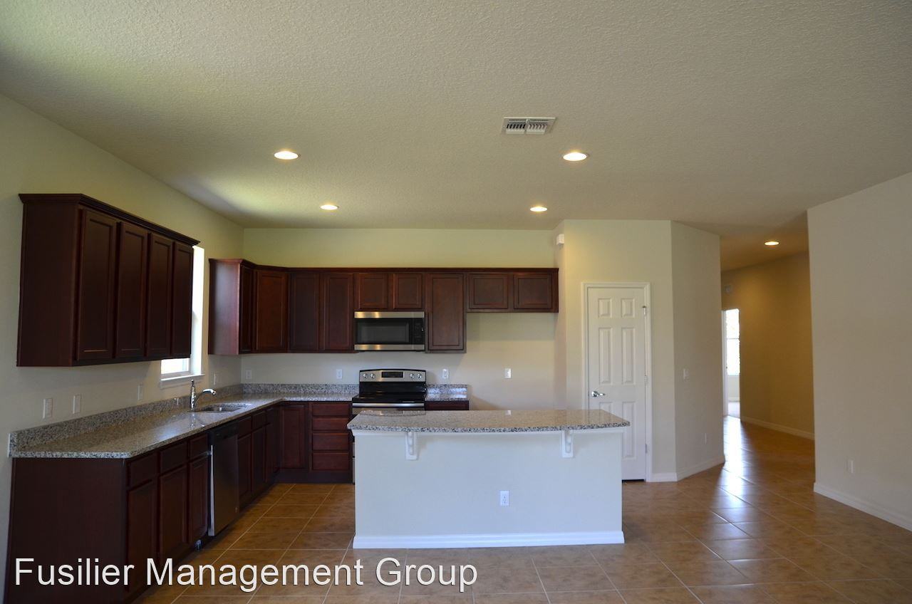 2772 Mead Ave - Photo 2 of 16