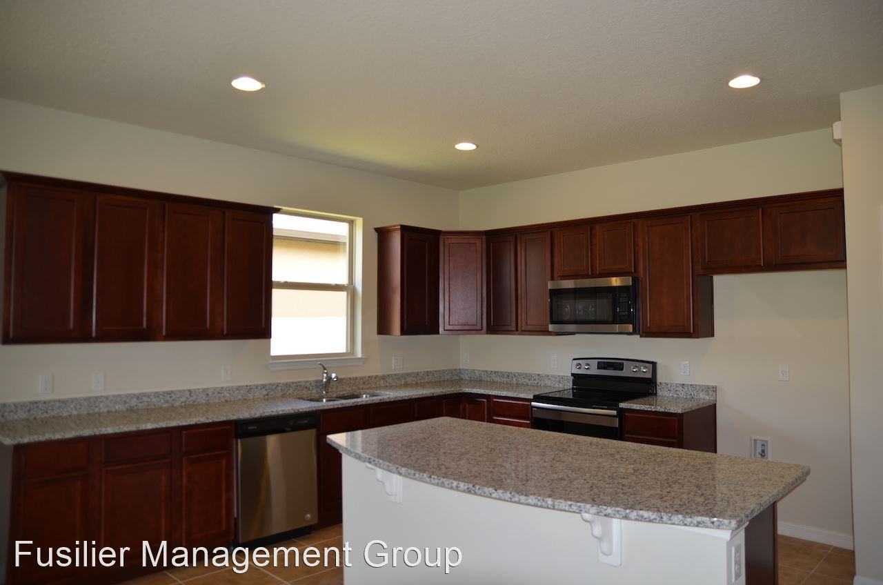 2772 Mead Ave - Photo 3 of 16