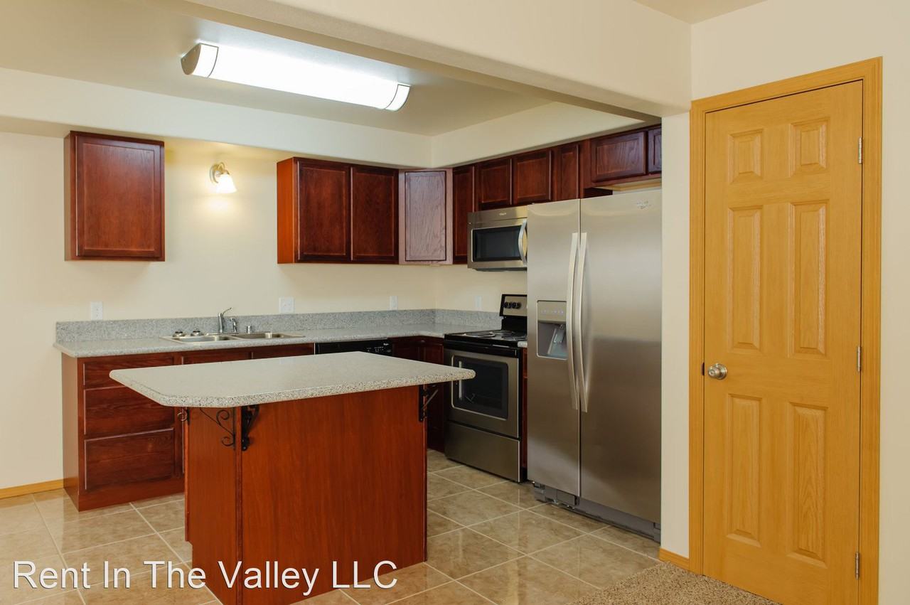 E. Trennie Lp - Photo 2 of 33