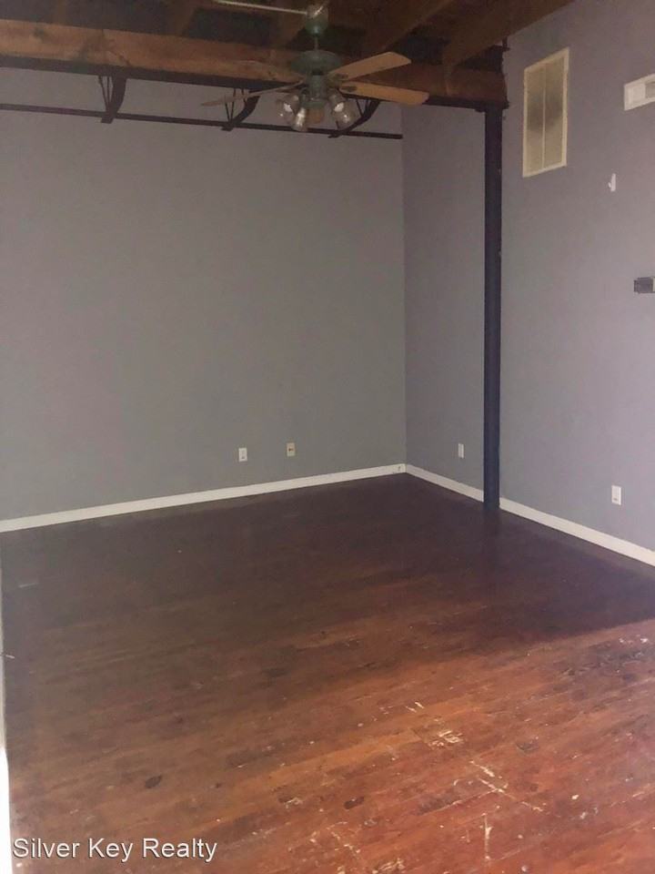 217 E. Washington Ave - Photo 2 of 9