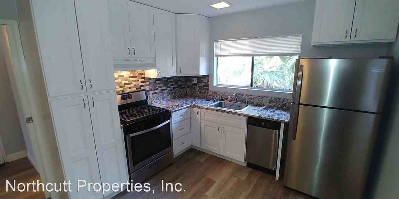 3201 Dale St. - Photo 2 of 10