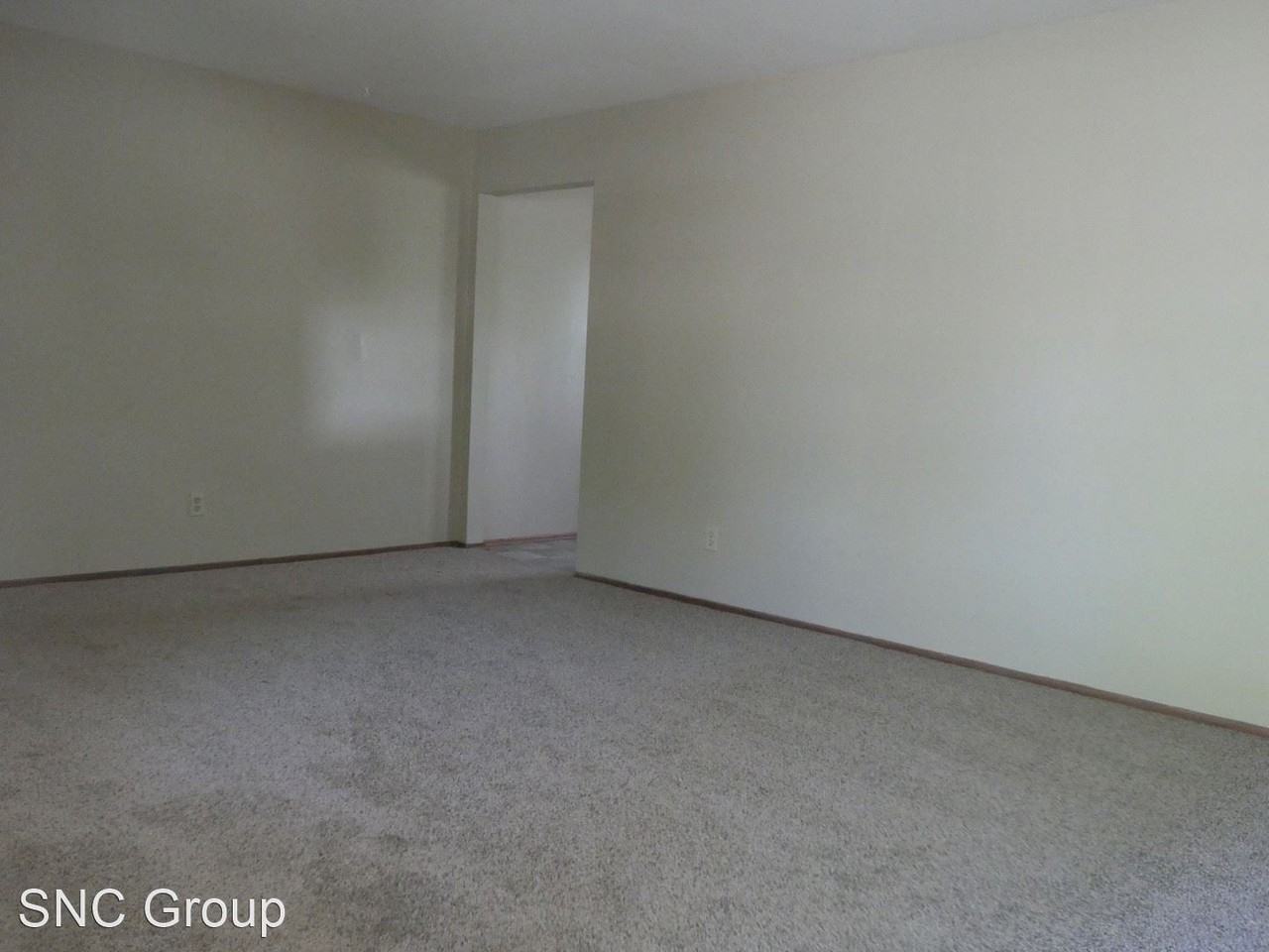 962 N Acadia Ave - Photo 3 of 14