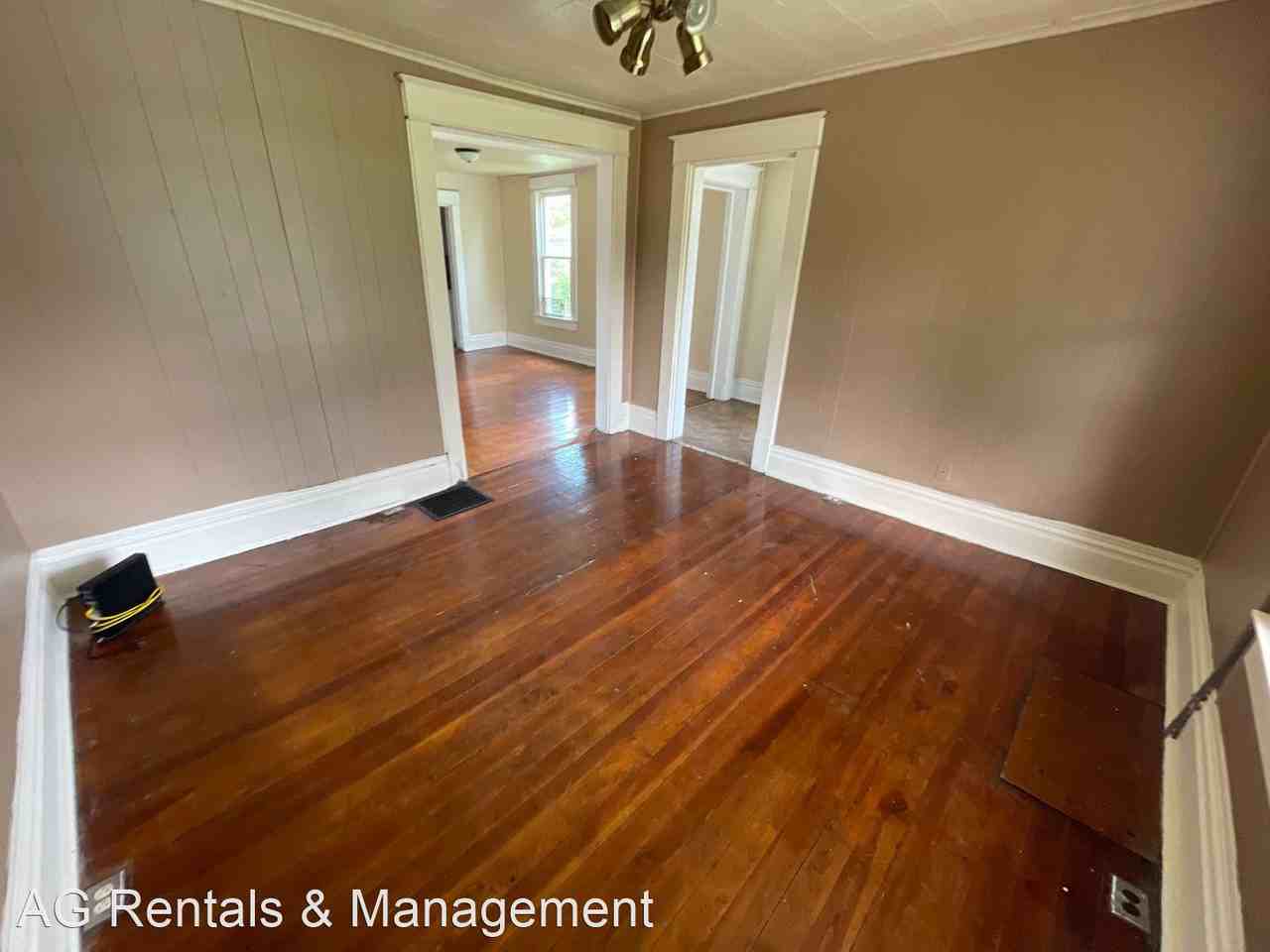 447 Buchanan St - Photo 3 of 17