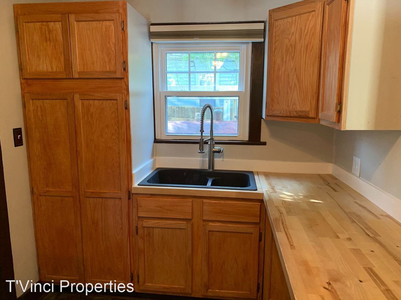 622 Franklin Blvd - Photo 3 of 14