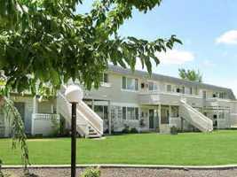 featured image of 2525 W Grand Ronde Ave