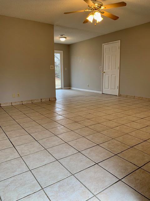 1509 Rolling Oaks Dr #1 - Photo 2 of 15