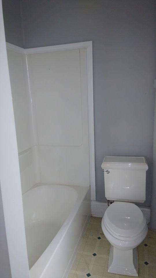 414 S Prince St #B - Photo 6 of 11