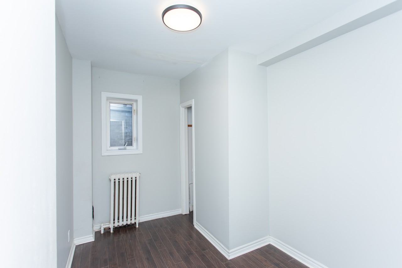 682 Bathurst Street #3 - Photo 4 of 13