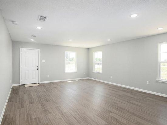 23338 Sandpiper Trl - Photo 2 of 6
