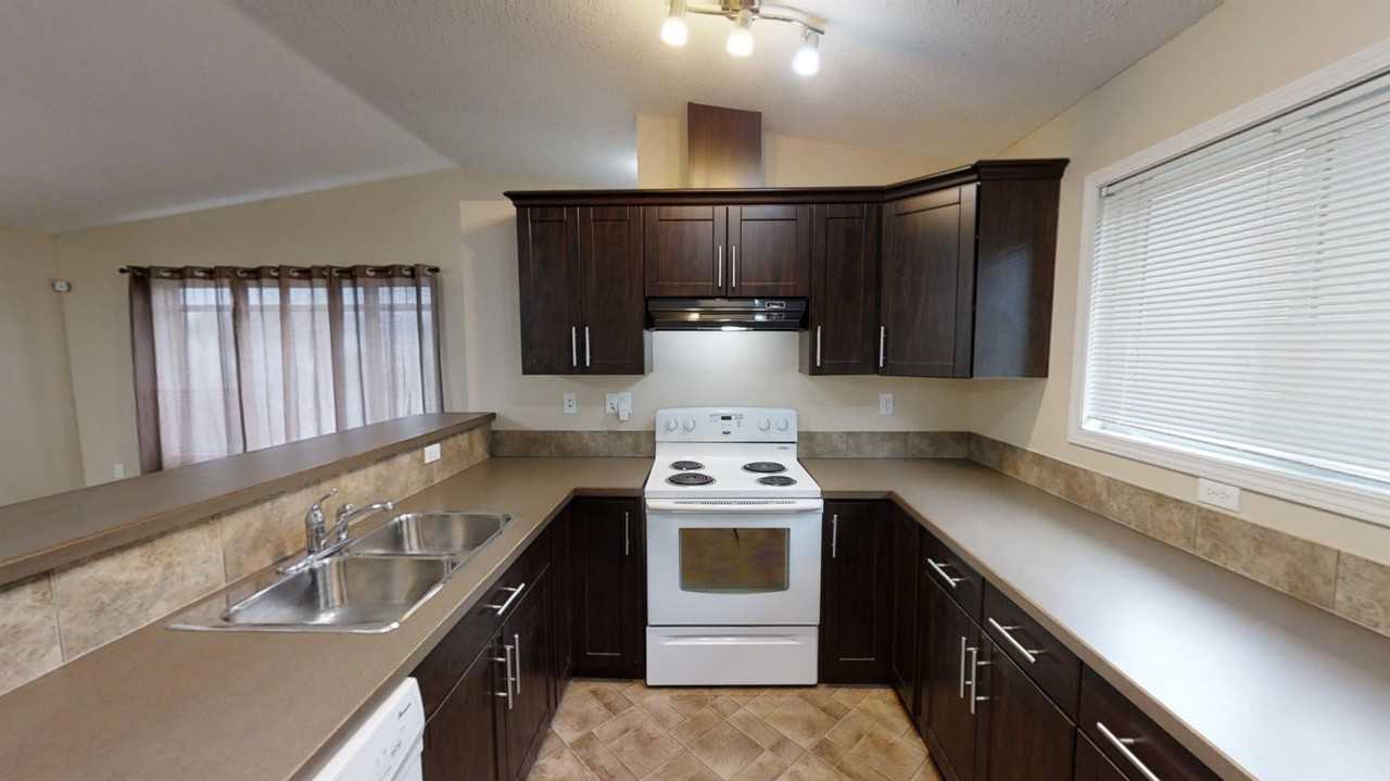 9611 A 113 Ave - Photo 2 of 10
