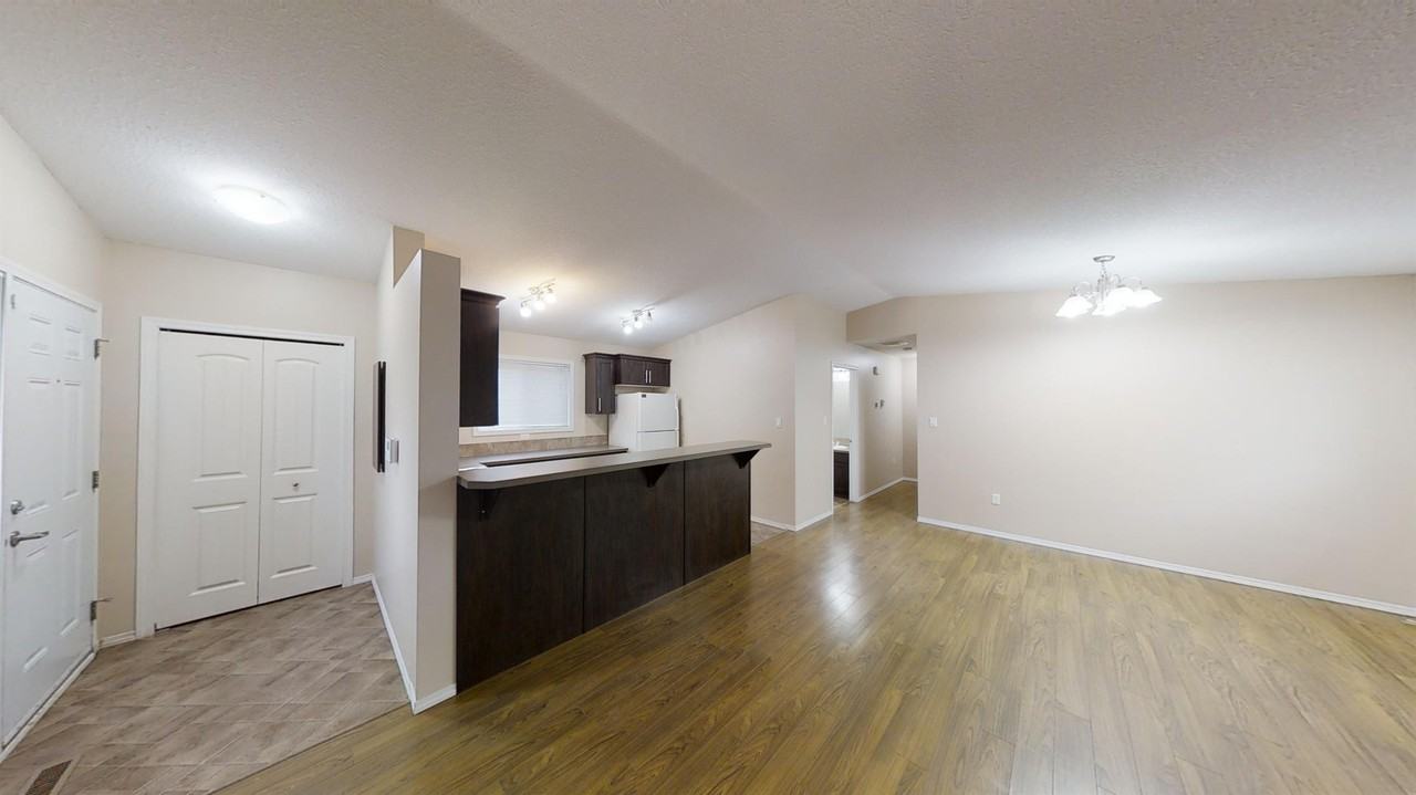 9611 A 113 Ave - Photo 3 of 10