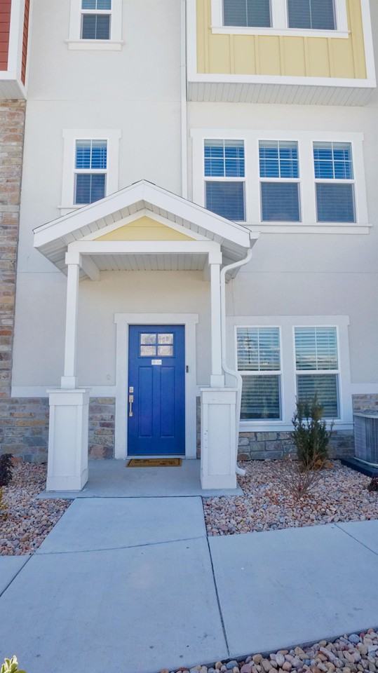 334 N 750 E #1 - Photo 2 of 30