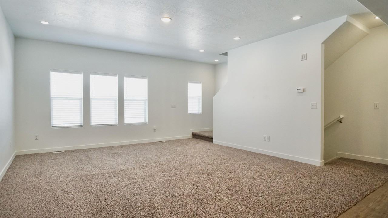 334 N 750 E #1 - Photo 7 of 30