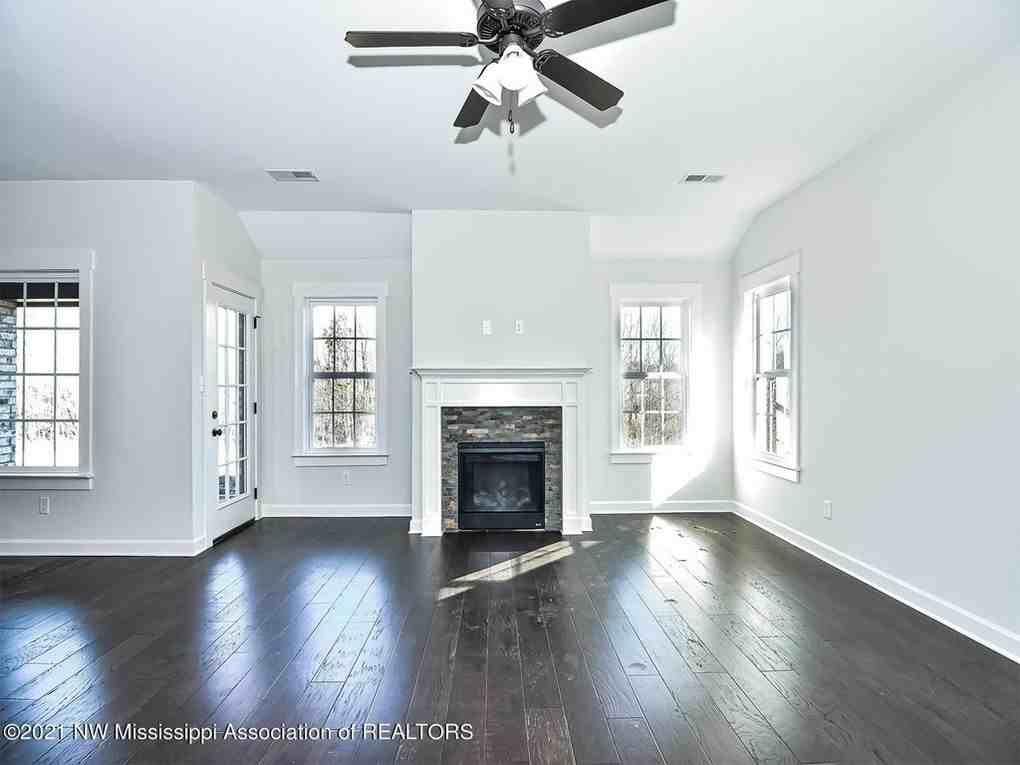 Cherry Tree Park Mesquite 3325 Shandy Road #1 - Photo 2 of 12