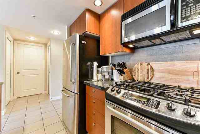 9180 Hemlock Dr - Photo 2 of 13