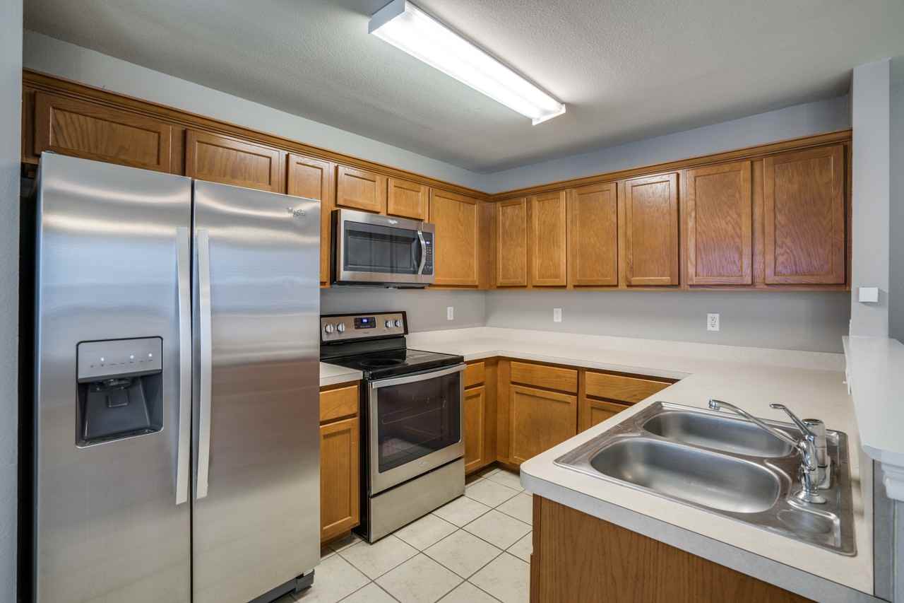 3129 Lubbock Ave #3129 - Photo 4 of 13