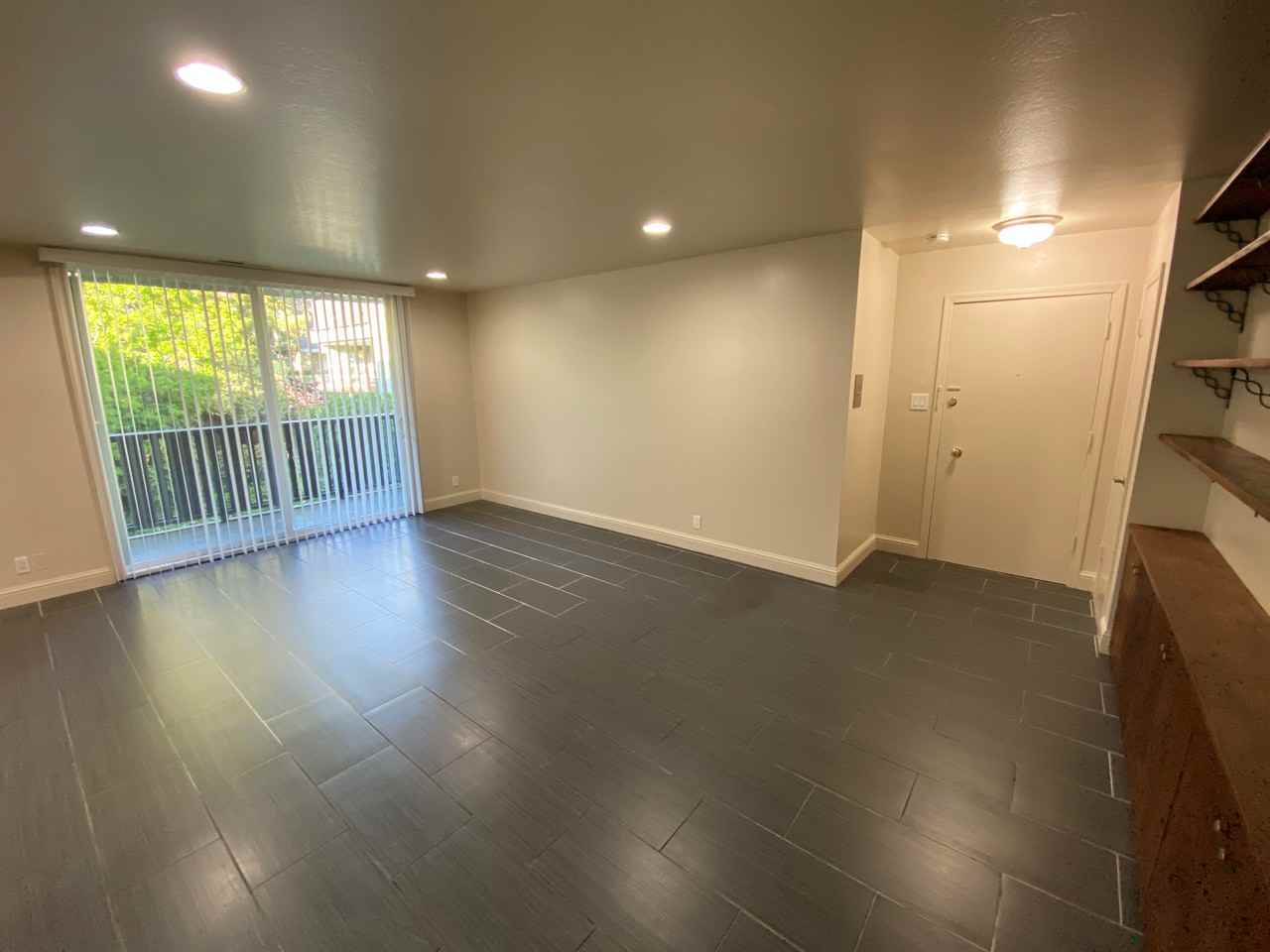 350 Perkins St #208 - Photo 4 of 23