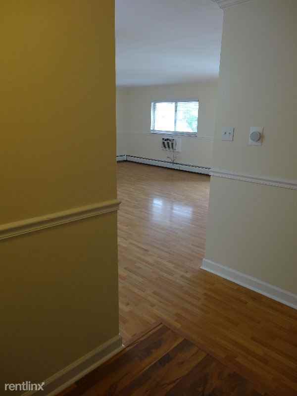 670 Marilyn Ave - Photo 2 of 10