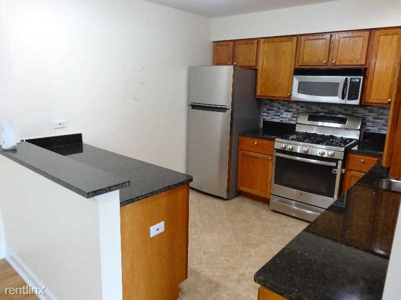 670 Marilyn Ave - Photo 3 of 10