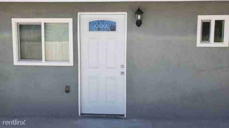 21633 Cottonwood Ave - Photo 2 of 7