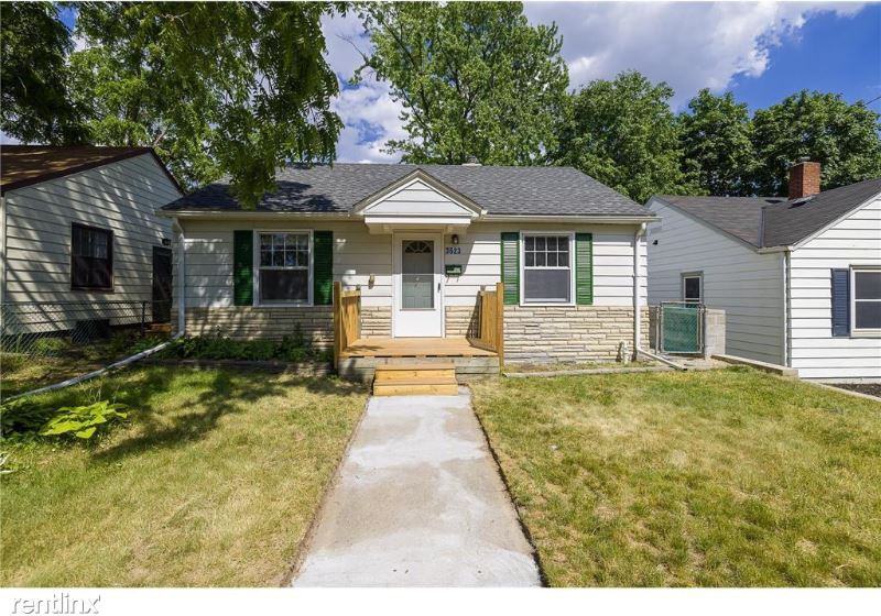 3623 3rd St Ne - Photo 2 of 20