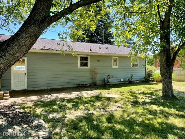 1703 Beal Rd - Photo 2 of 9