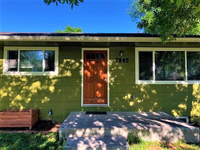 7845 2nd St - Photo 3 of 24