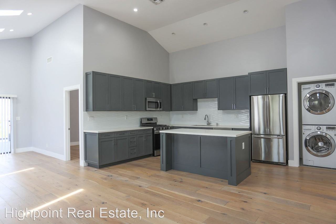 563 N Hoover St. - Photo 2 of 24