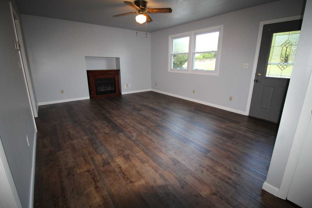 53 Bethesda Church Rd E - Photo 3 of 12