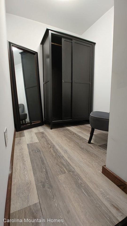 60 Cb Newton Rd - Photo 2 of 37