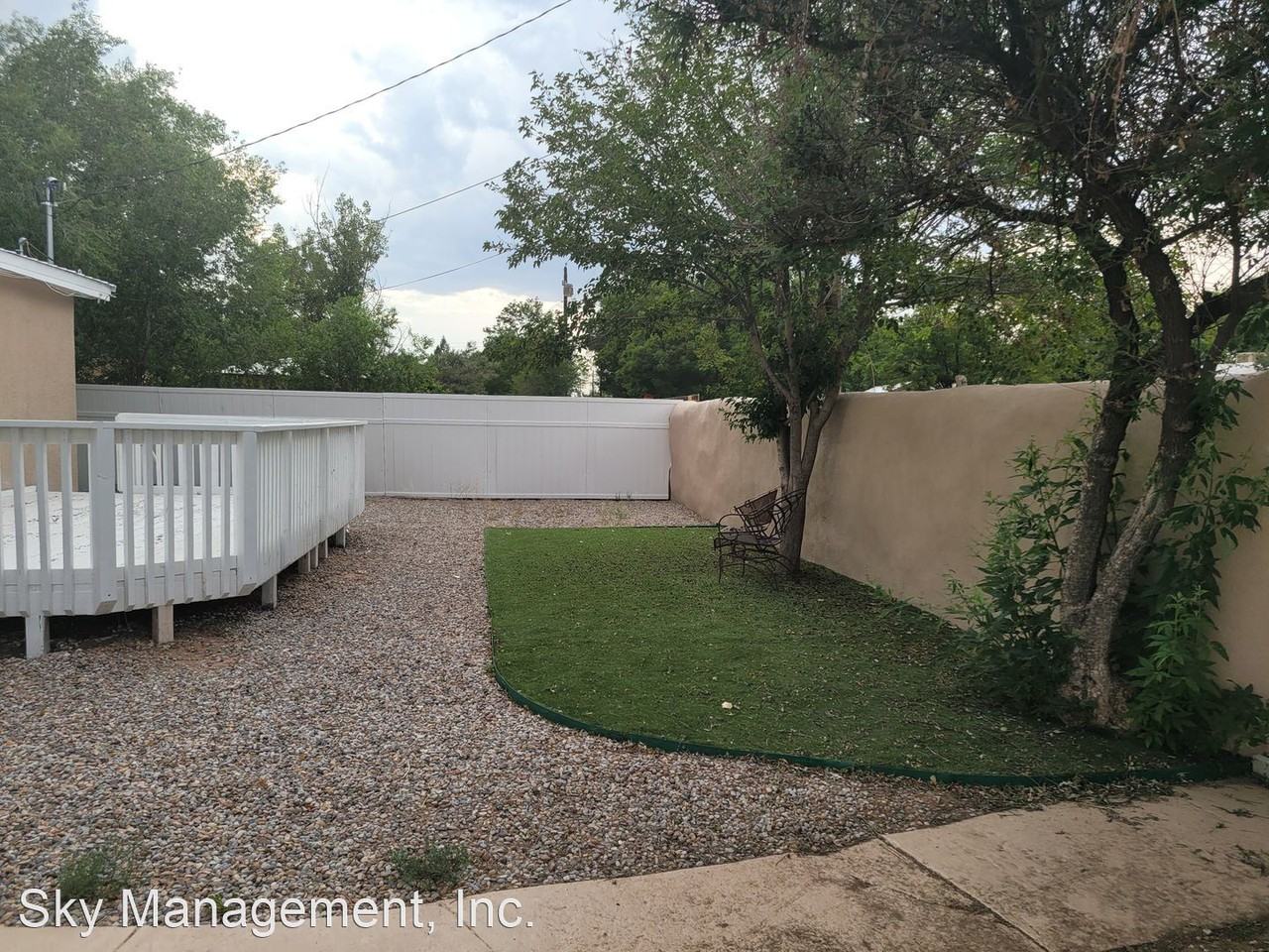 918 Ortega Rd Nw - Photo 2 of 27