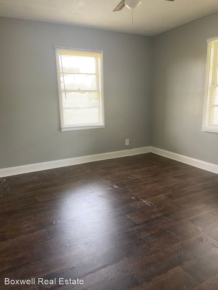 Bragg Court - Photo 3 of 4