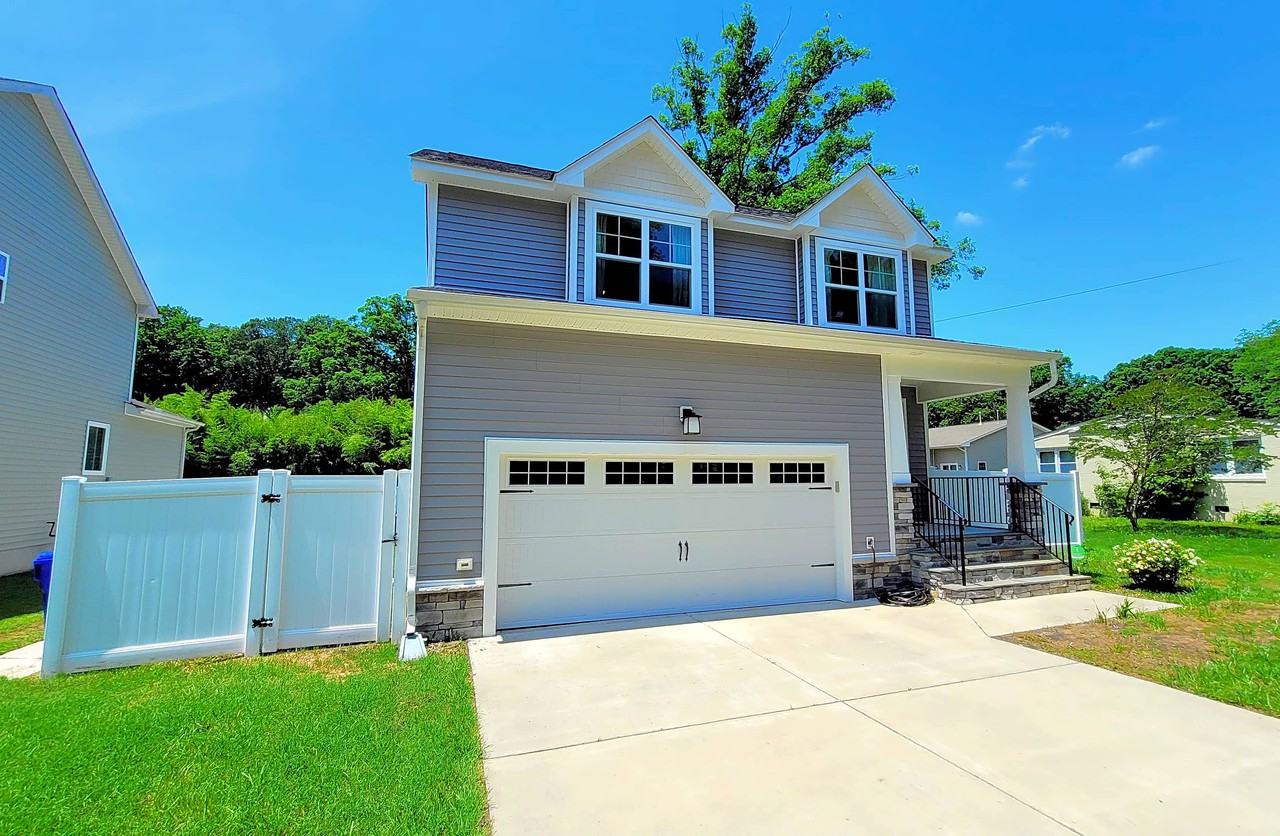 615 Woods Rd - Photo 2 of 31