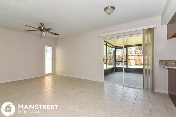 9722 Fox Hollow Rd - Photo 3 of 16